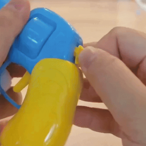 jouet pistolet boule chat balle